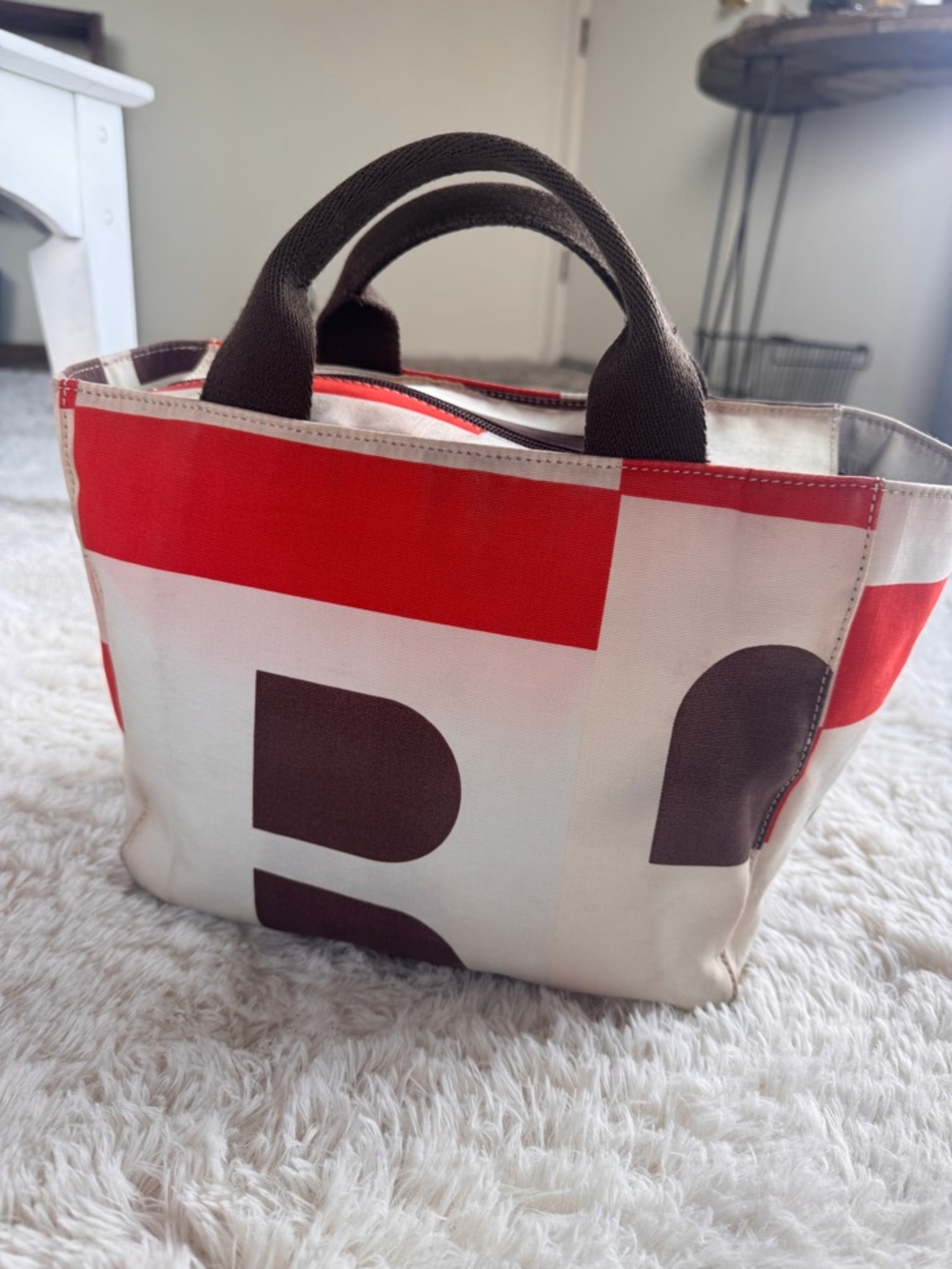 Vintage Bally canvas Tote Bag with Red, Brown & Cream printing - Picture 2 of 14